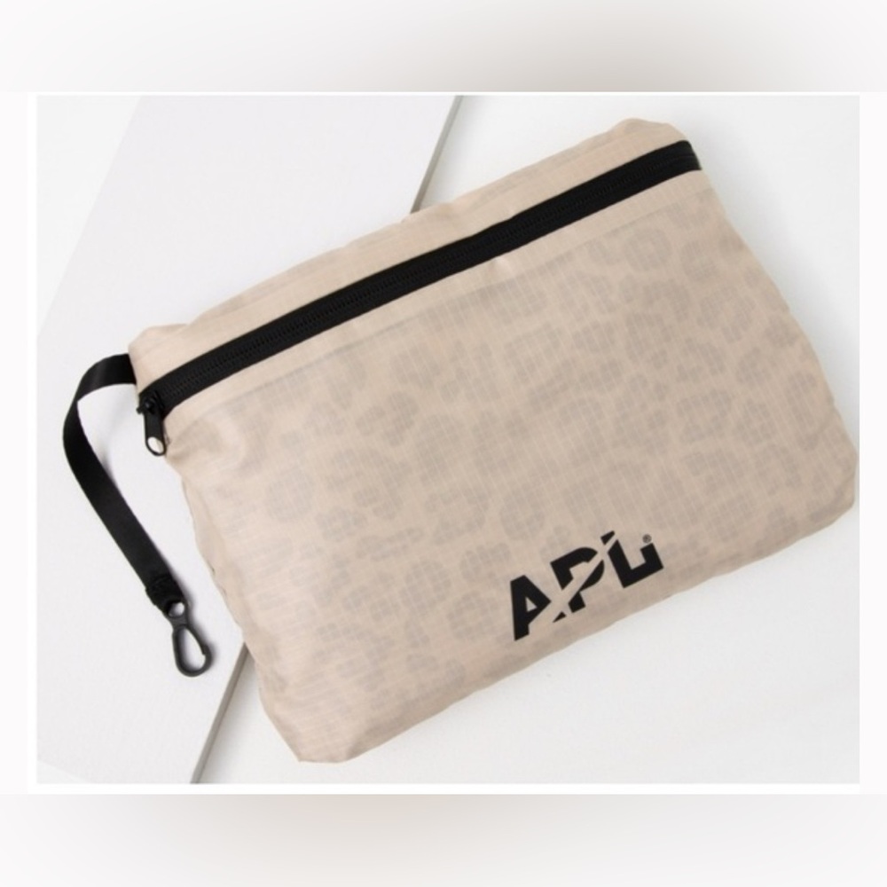 APL Packable Backpack NWT - Picture 3 of 9